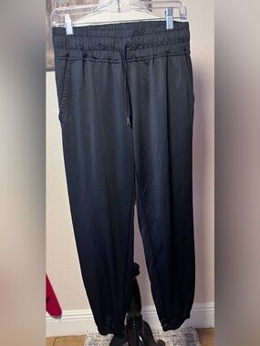 Reebok Black Elastic Waist Jogger Pants
